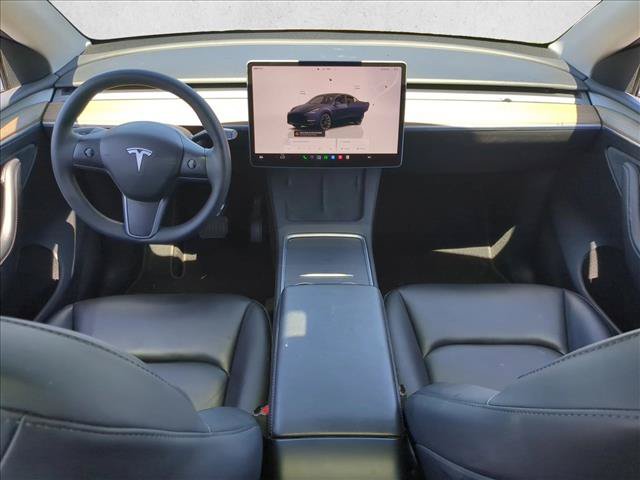 Used 2023 Tesla Model Y 2WD image 16