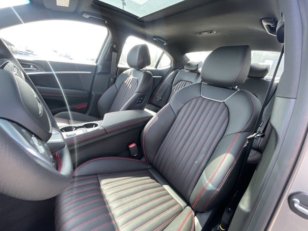 Used 2025 Genesis G70 2.5T w/ Sport Prestige Package RWD image 22