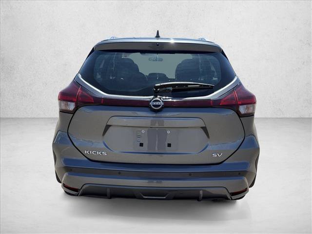Used 2023 Nissan Kicks SV FWD image 6