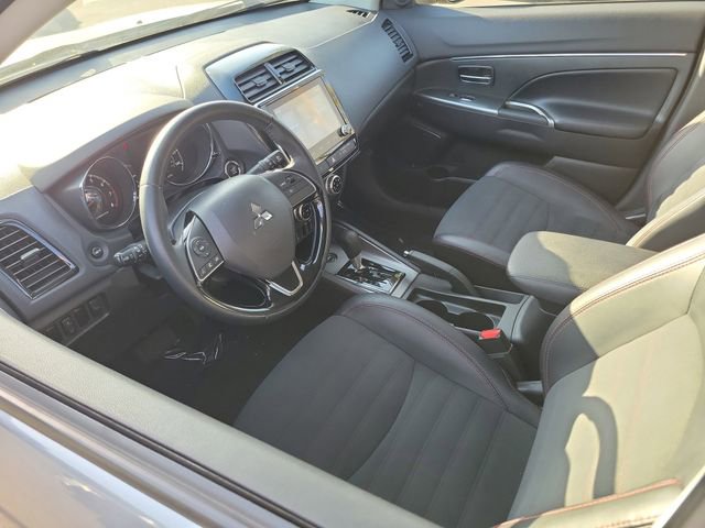 Used 2024 Mitsubishi Outlander Sport ES image 3