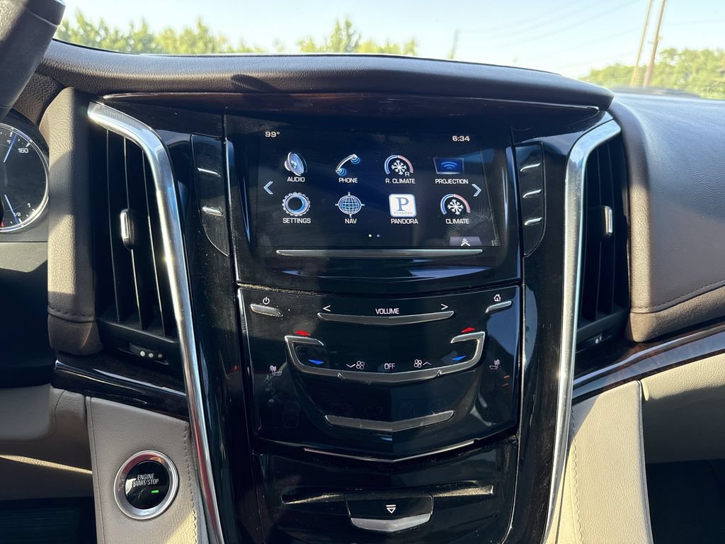 Used 2016 Cadillac Escalade ESV Luxury RWD image 20