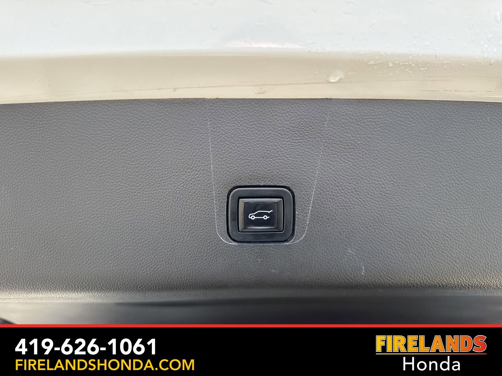 Used 2021 Chevrolet Traverse LT w/ LPO, Floor Liner Package image 35