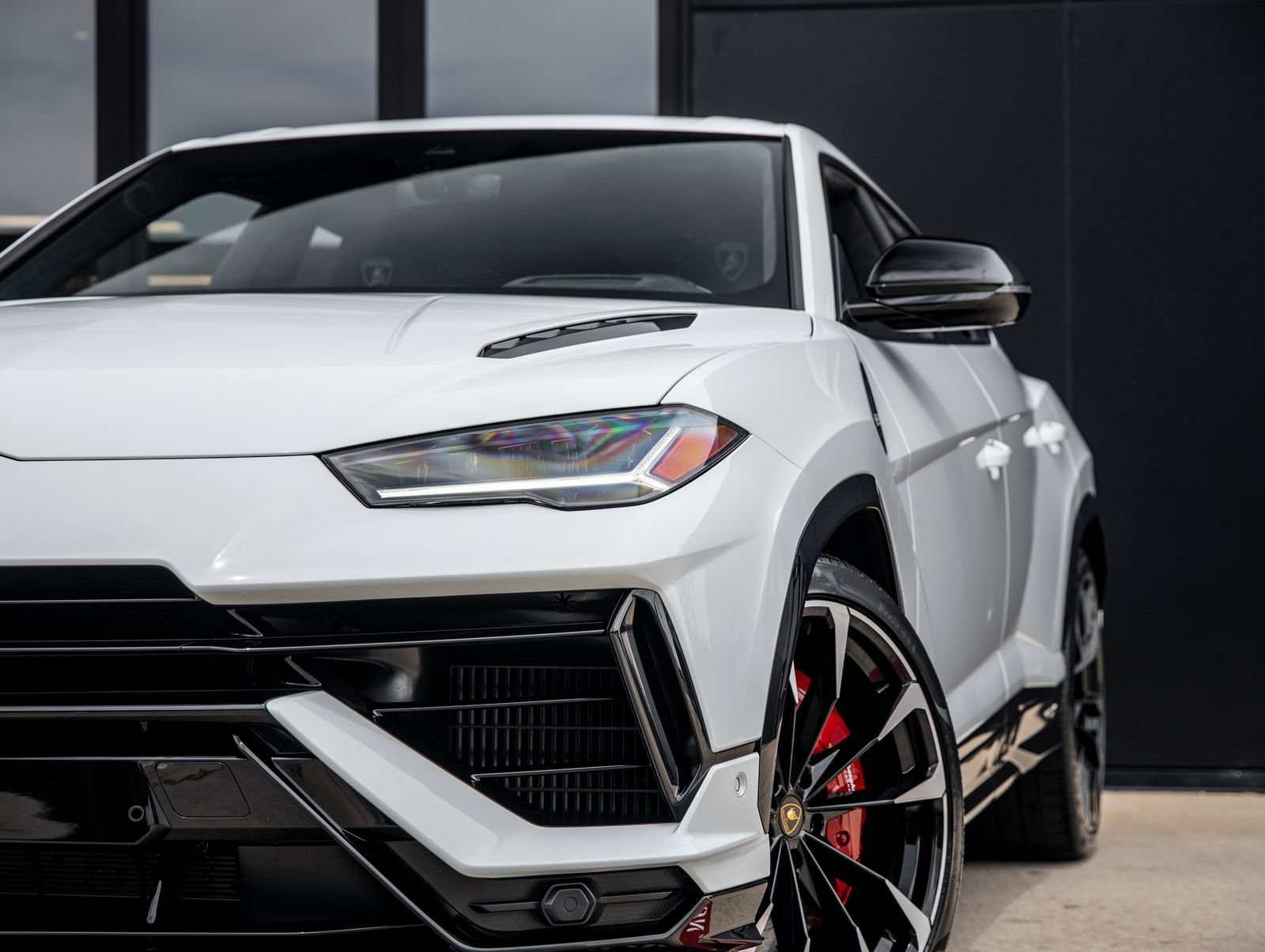 Used 2024 Lamborghini Urus S AWD/4WD image 15