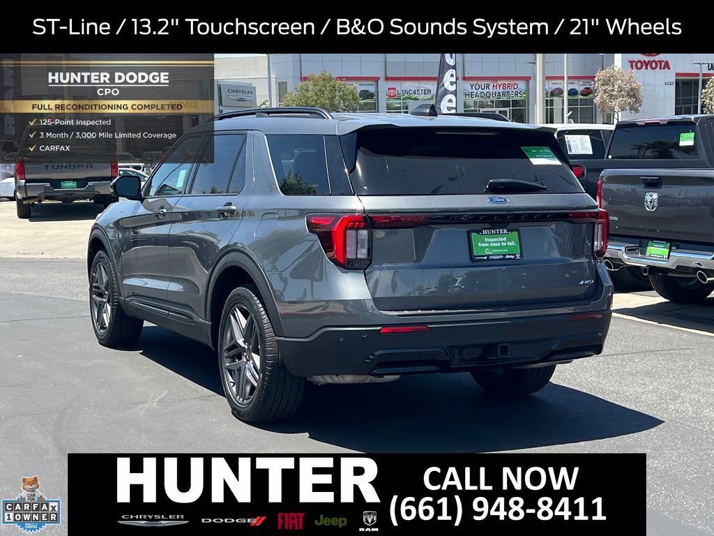 Used 2025 Ford Explorer ST-Line w/ ST-Line Street Pack AWD/4WD image 4