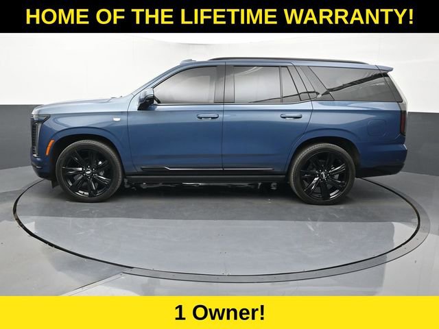 Used 2025 Cadillac Escalade Sport Platinum w/ LPO, Floor Liner Package image 4