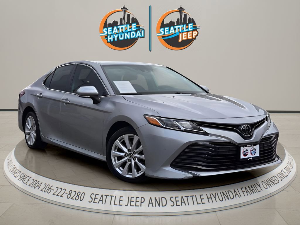 Used 2019 Toyota Camry LE w/ Convenience Package FWD image 7