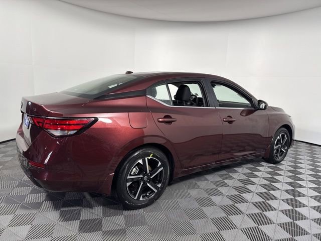 Used 2025 Nissan Sentra SV image 6