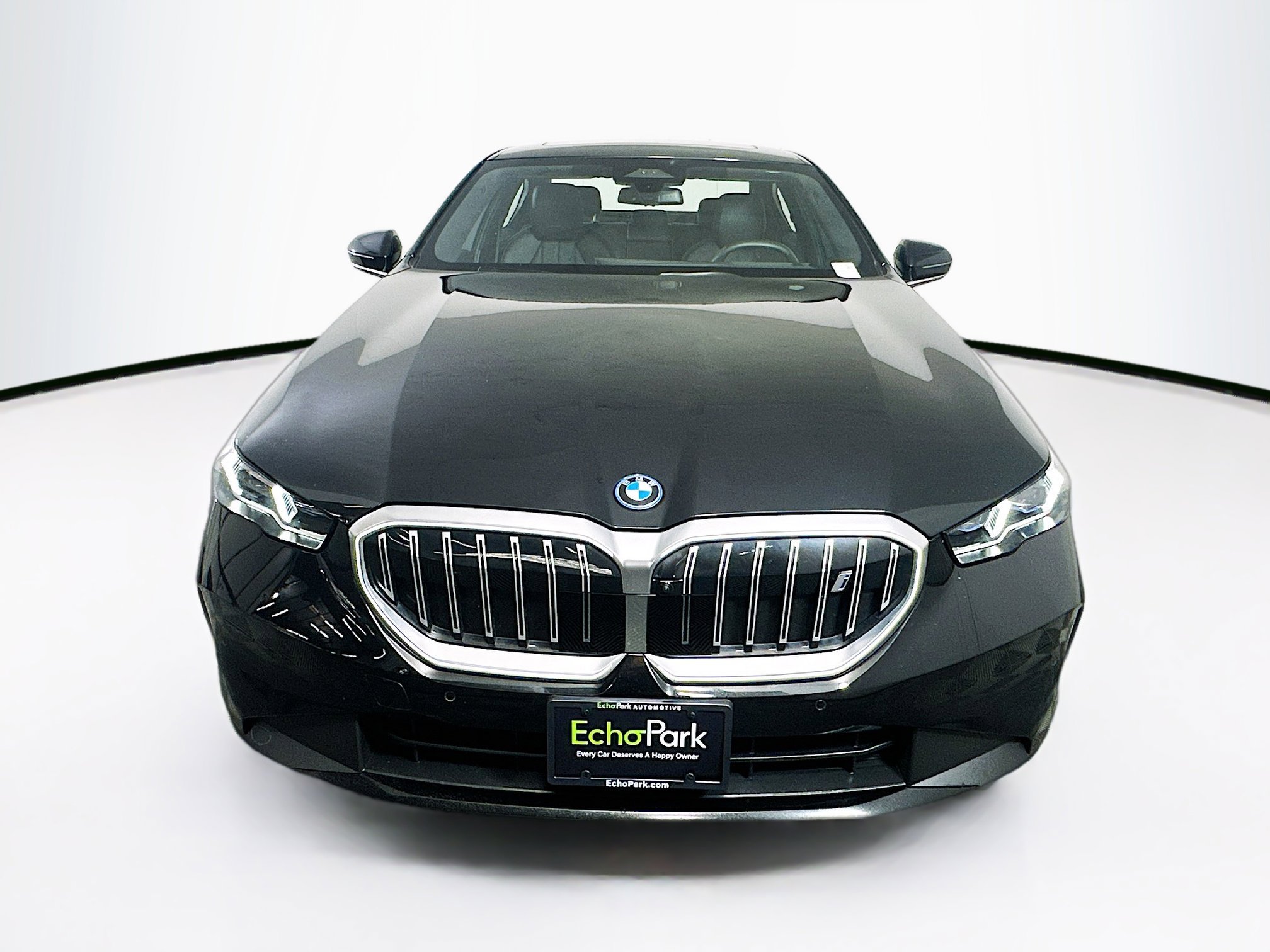 Used 2024 BMW i5 eDrive40i RWD image 2