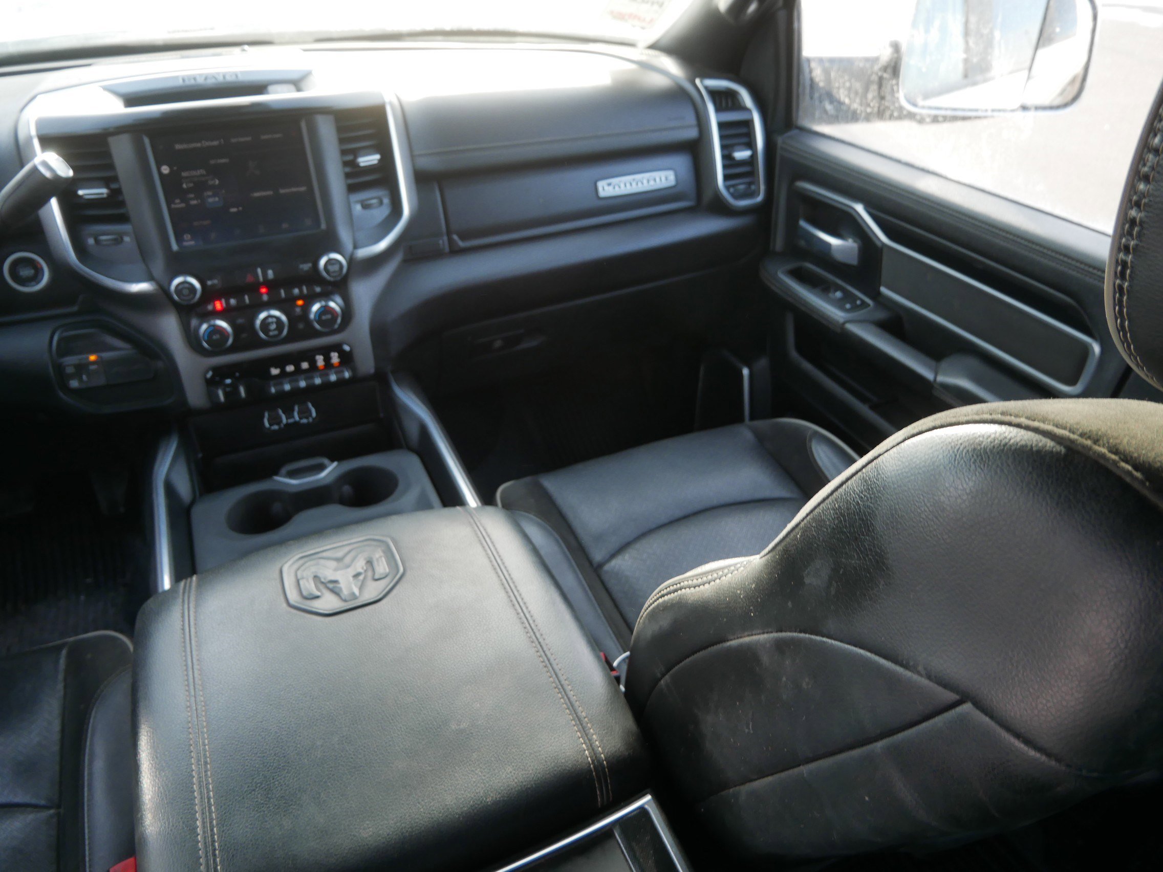 Certified 2022 RAM 3500 Laramie image 11