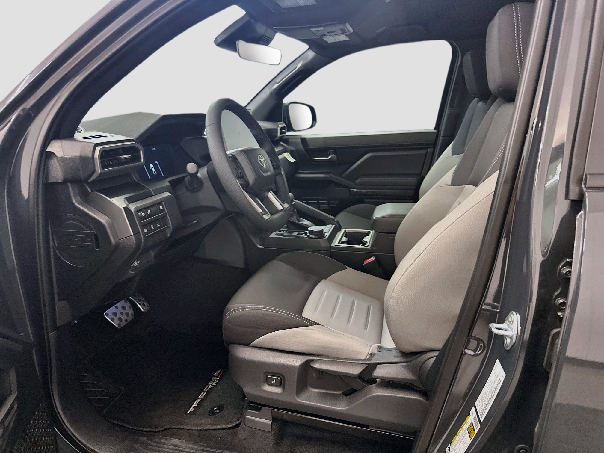 Used 2025 Toyota Tacoma TRD Sport AWD/4WD image 13