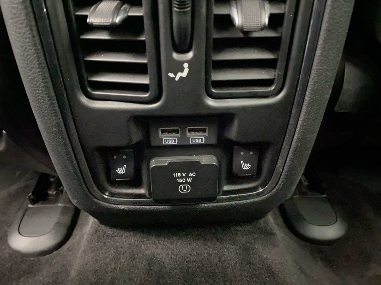 Used 2018 Jeep Grand Cherokee Limited AWD/4WD image 26