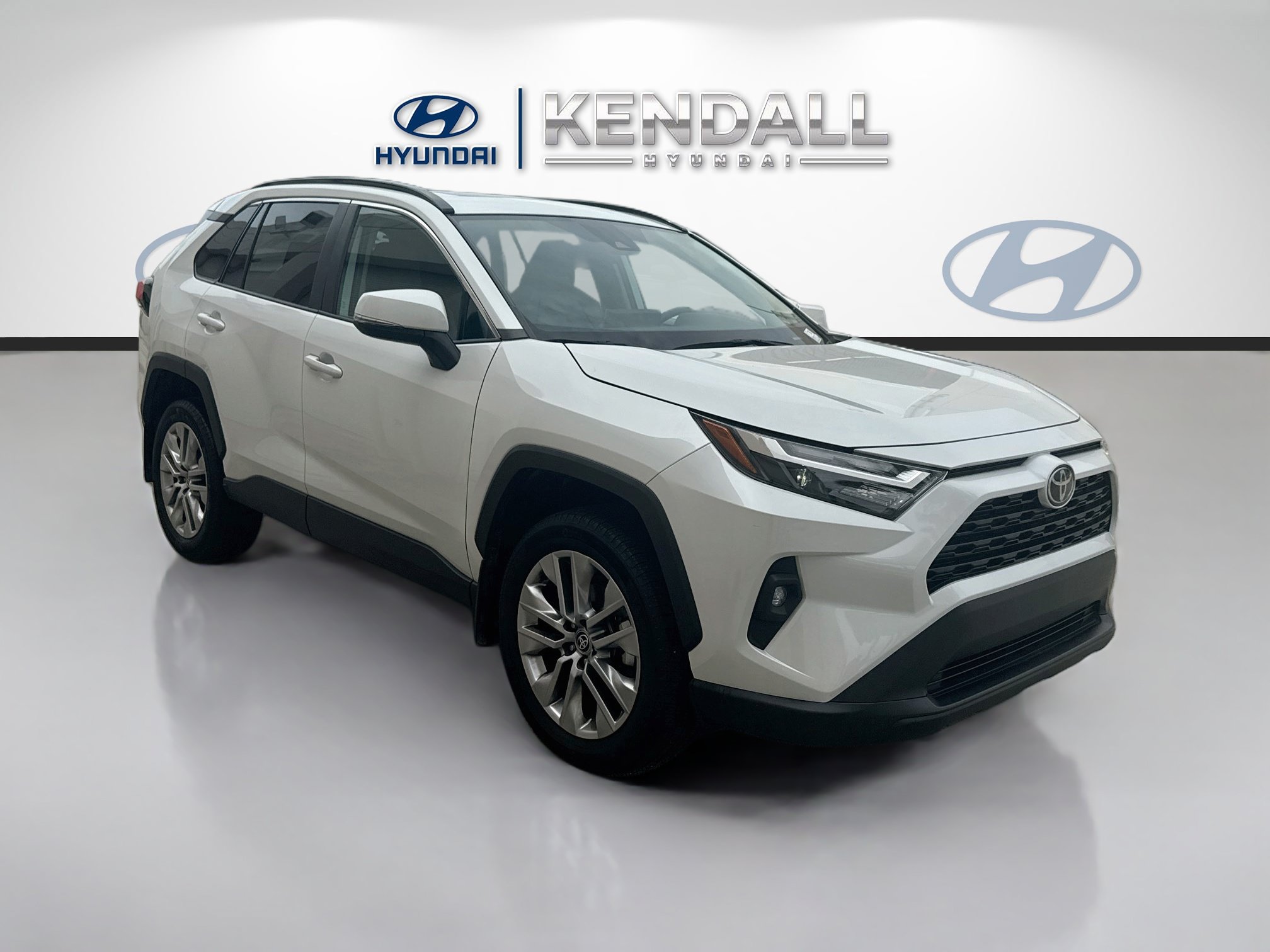 Used 2024 Toyota RAV4 XLE Premium FWD image 1