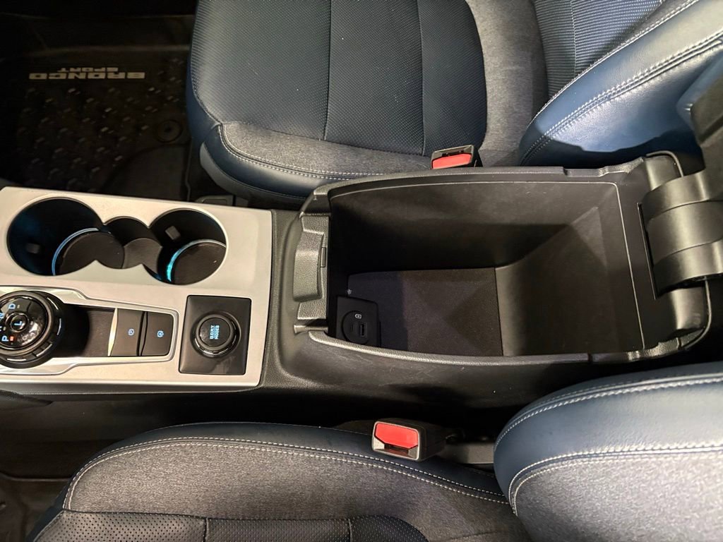 Used 2021 Ford Bronco Sport Outer Banks w/ Outer Banks Package (96D) image 32