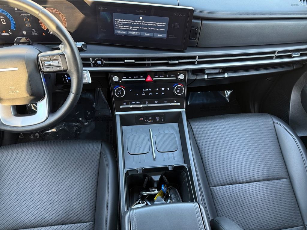 Used 2024 Hyundai Santa Fe SEL image 11