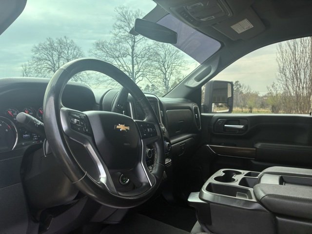 Used 2023 Chevrolet Silverado 2500 LT w/ Convenience Package image 17