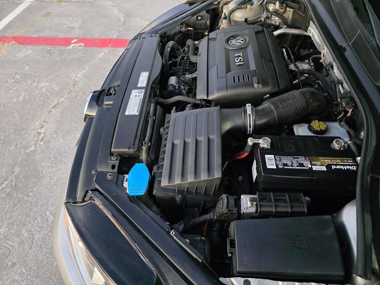 Used 2015 Volkswagen Golf S image 58