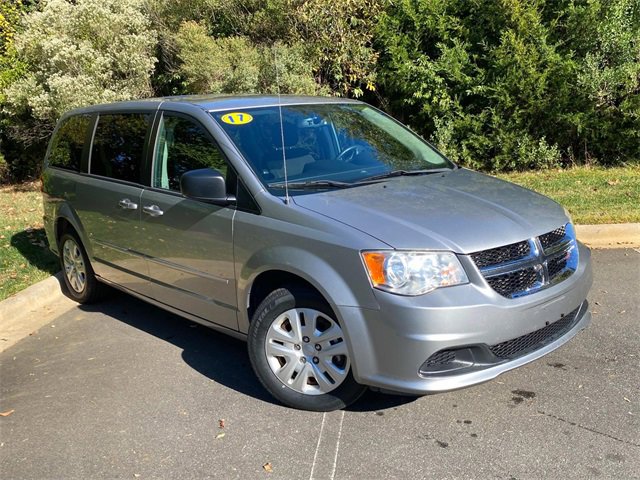 Used 2017 Dodge Grand Caravan SE w/ Power Window Group