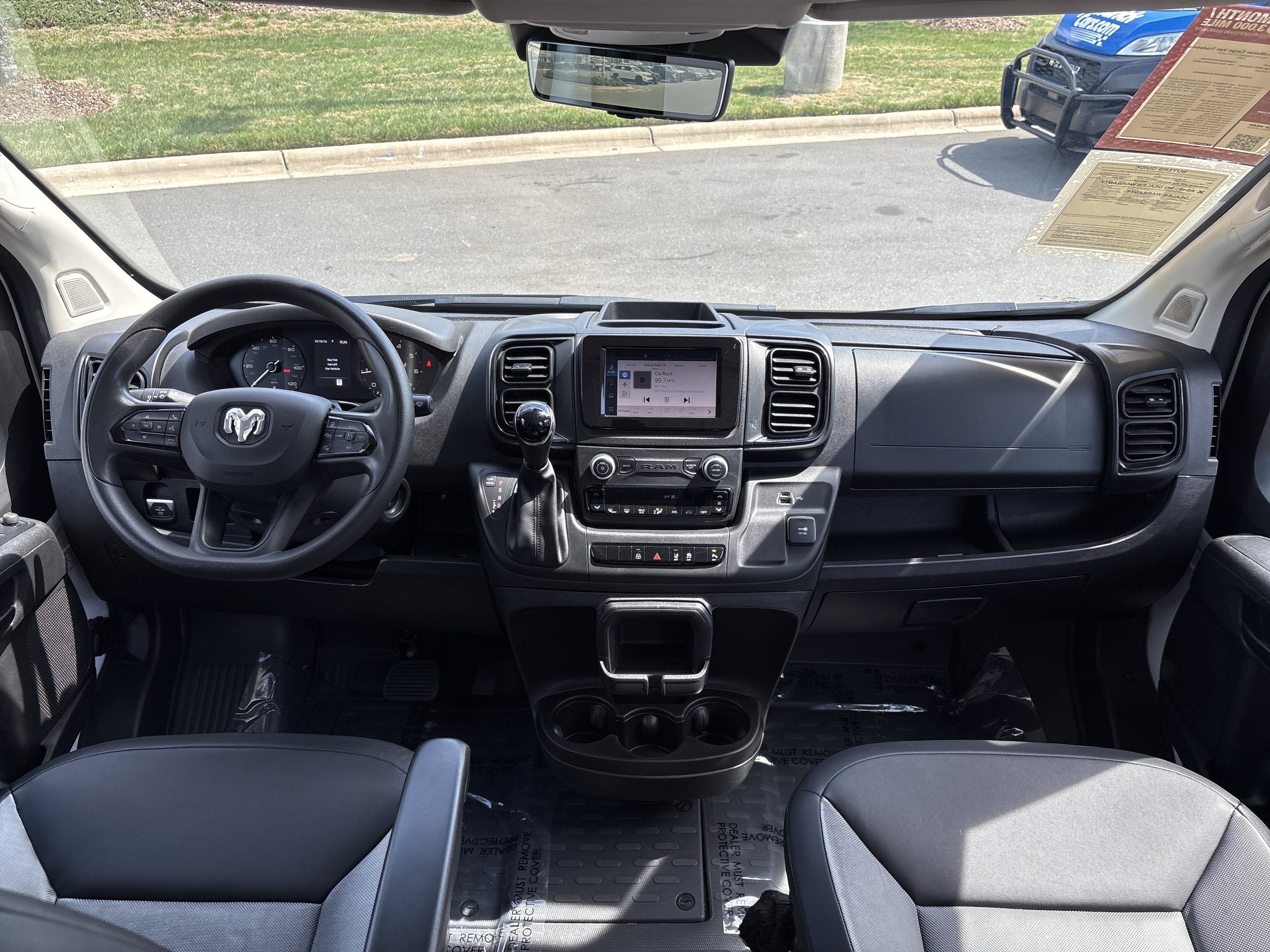 Used 2024 RAM ProMaster 2500 w/ Safety Group image 19