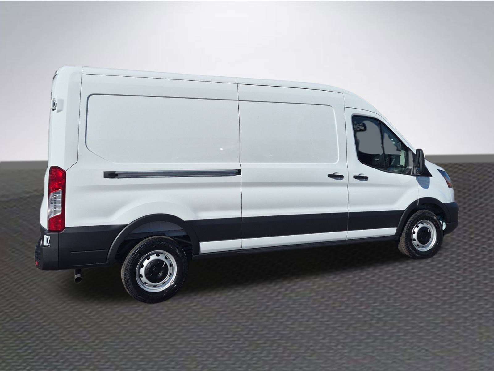 New 2026 Ford Transit 250 148 Medium Roof image 4
