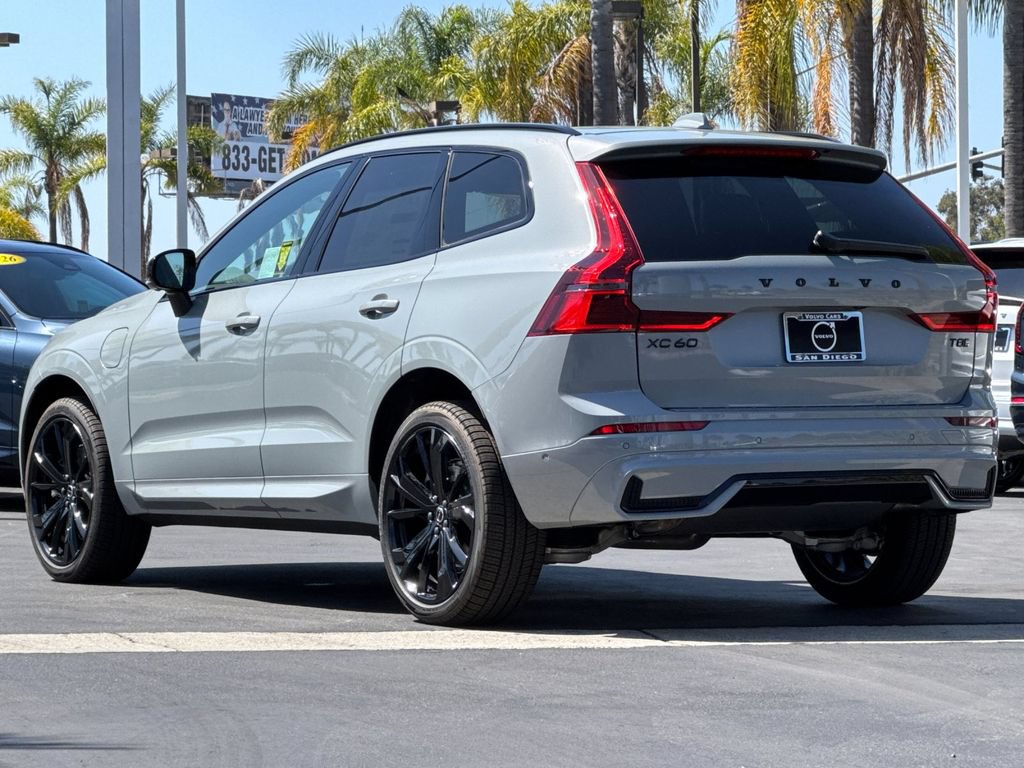 New 2026 Volvo XC60 T8 Ultra w/ Climate Package AWD/4WD image 3