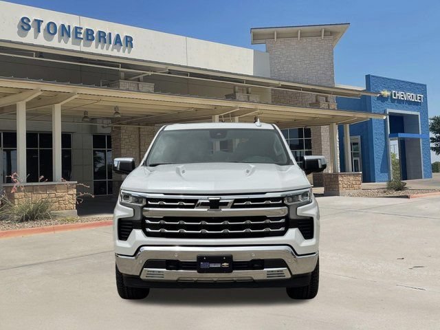Used 2023 Chevrolet Silverado 1500 LTZ w/ Technology Package AWD/4WD image 8