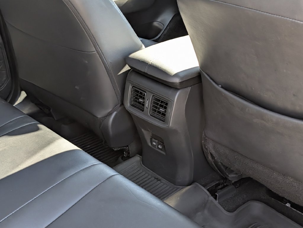 Used 2023 Toyota RAV4 XLE Premium FWD image 32