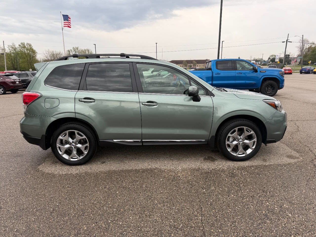 Used 2018 Subaru Forester 2.5i Touring AWD/4WD image 6
