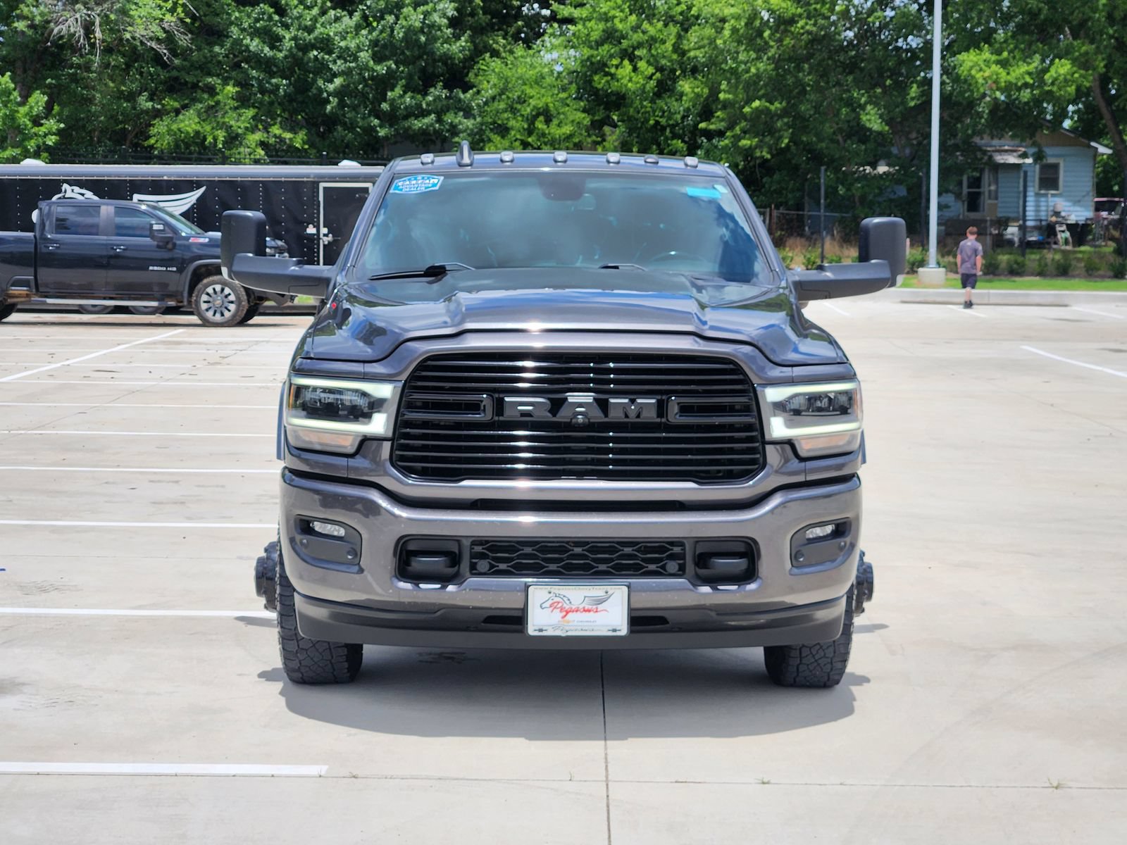 Used 2022 RAM 3500 Laramie w/ Night Edition AWD/4WD image 6