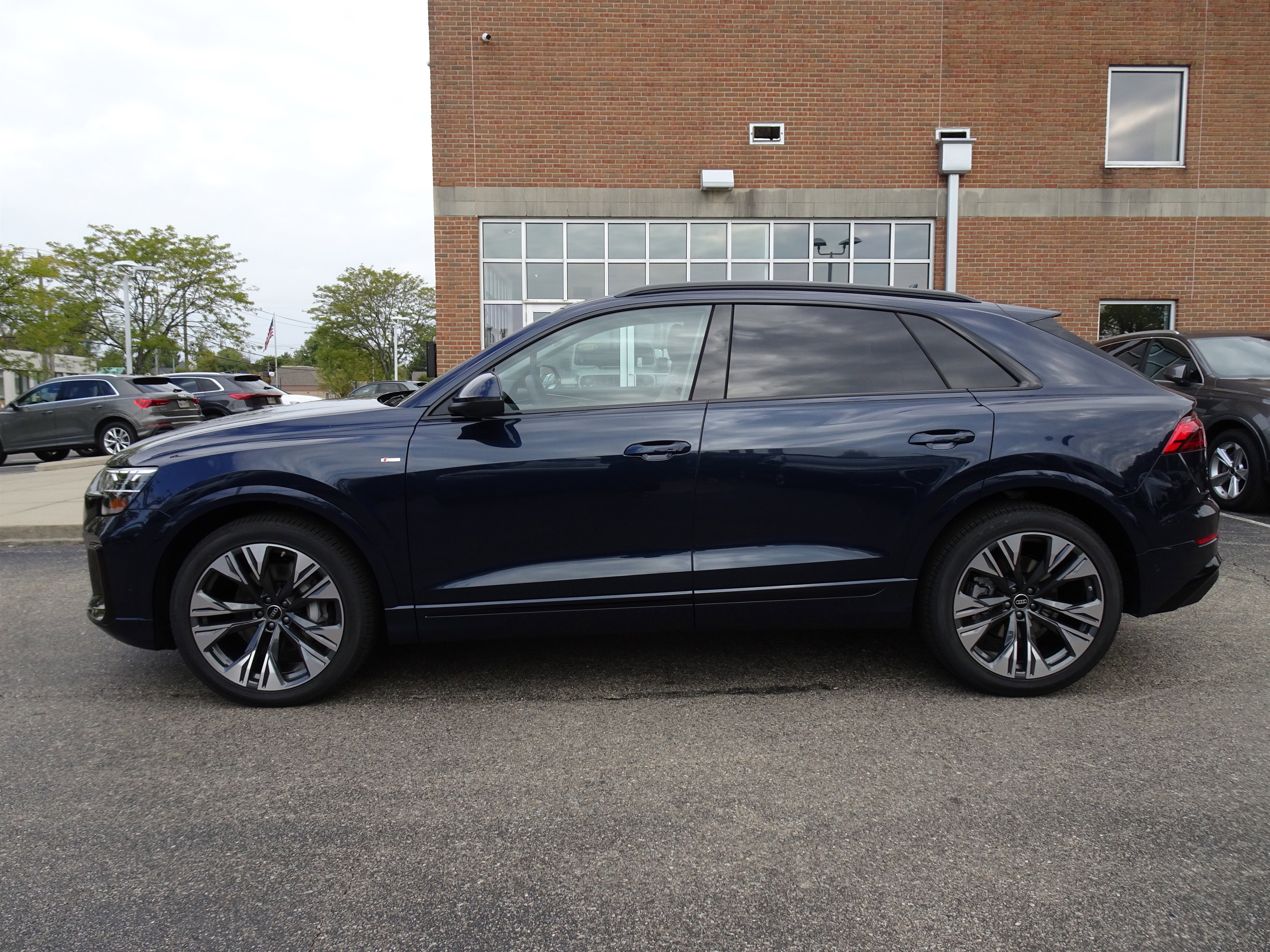New 2026 Audi Q8 Premium Plus image 2