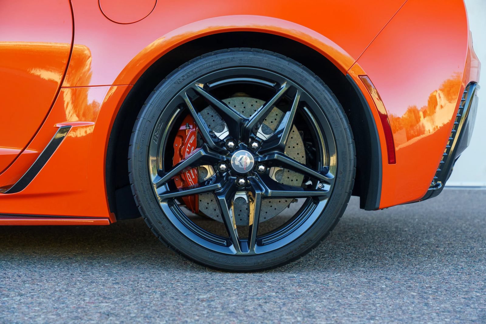Used 2019 Chevrolet Corvette ZR1 RWD image 39