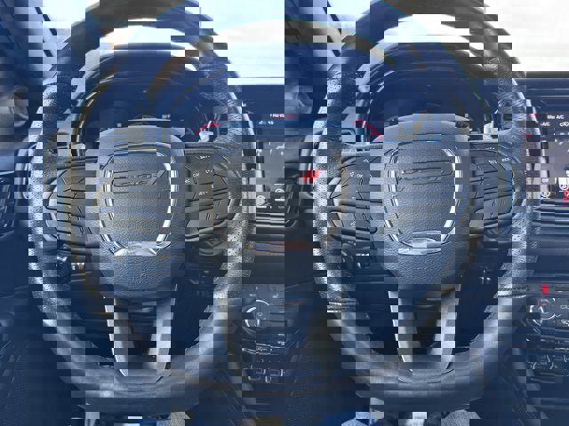 Used 2022 Dodge Durango GT w/ Blacktop Package AWD/4WD image 23