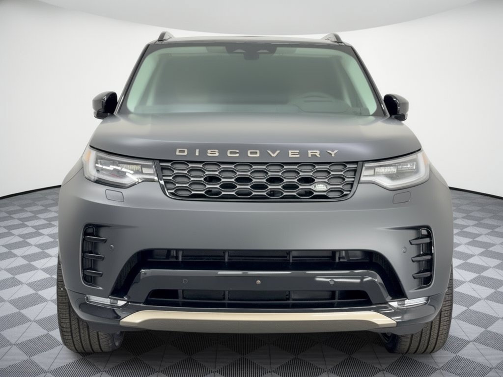 New 2026 Land Rover Discovery Limited Edition AWD/4WD image 6