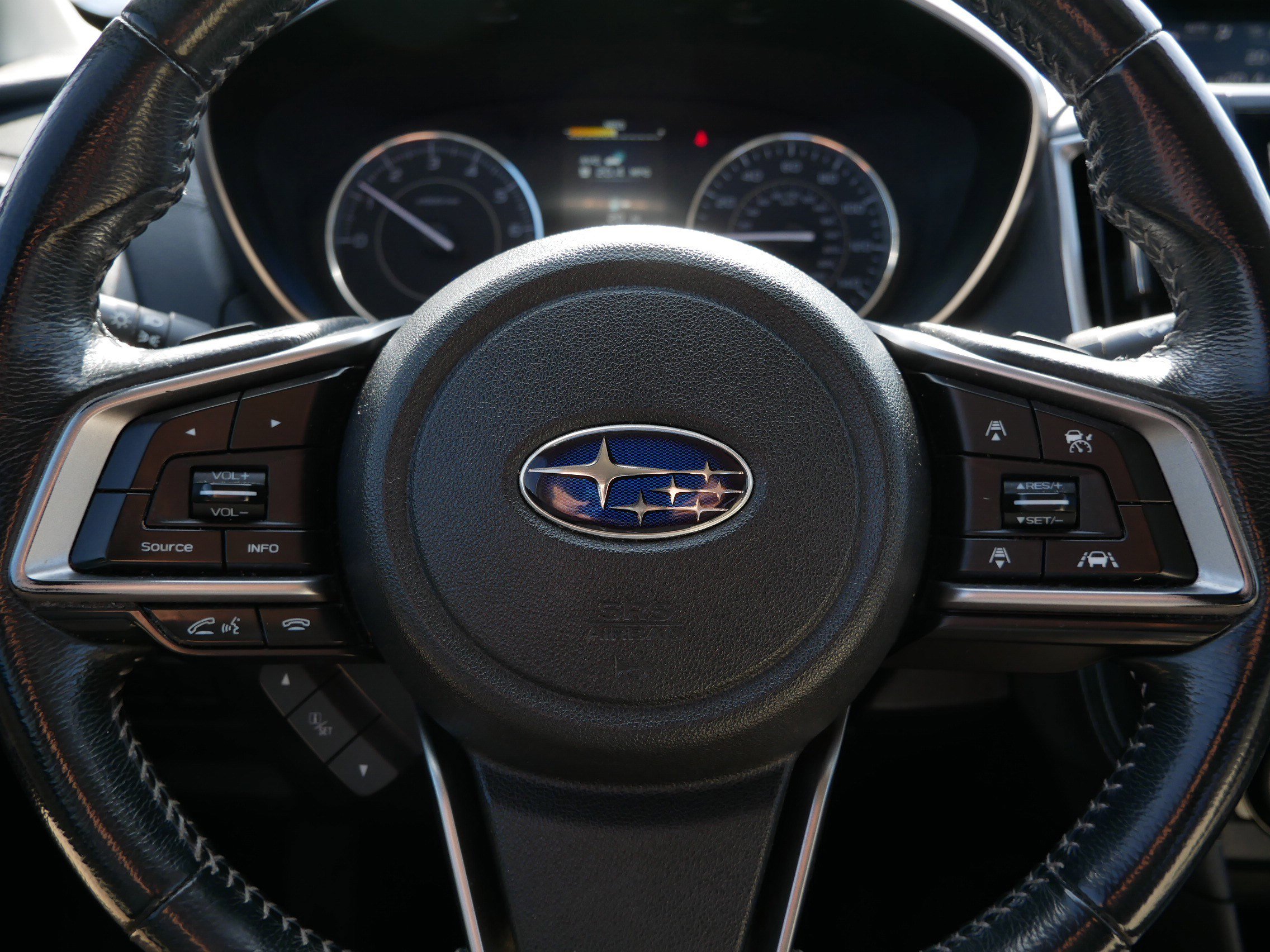 Used 2018 Subaru Impreza 2.0i Limited image 25