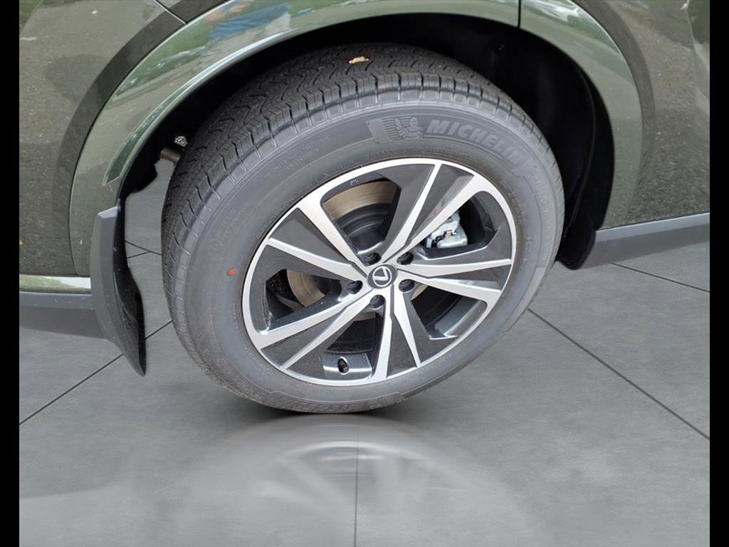 New 2025 Lexus ES 350 w/ Premium Package image 7