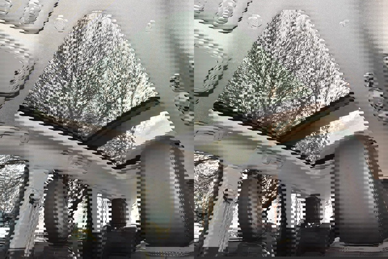 Used 2021 Lincoln Corsair Reserve w/ Equipment Group 201A image 33