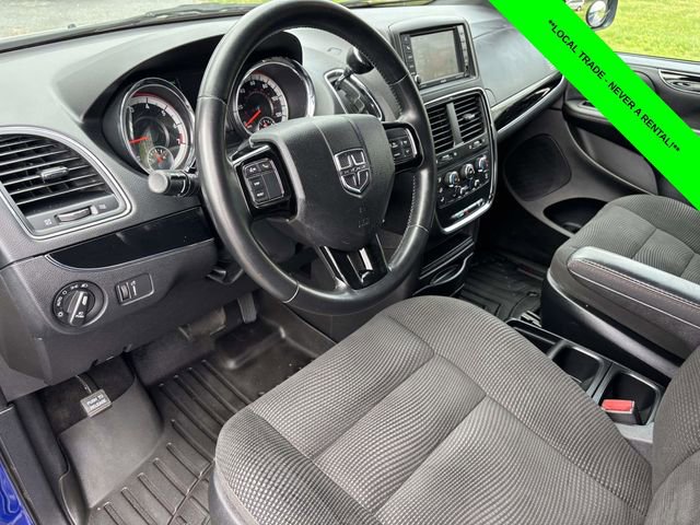 Used 2020 Dodge Grand Caravan SE FWD image 8