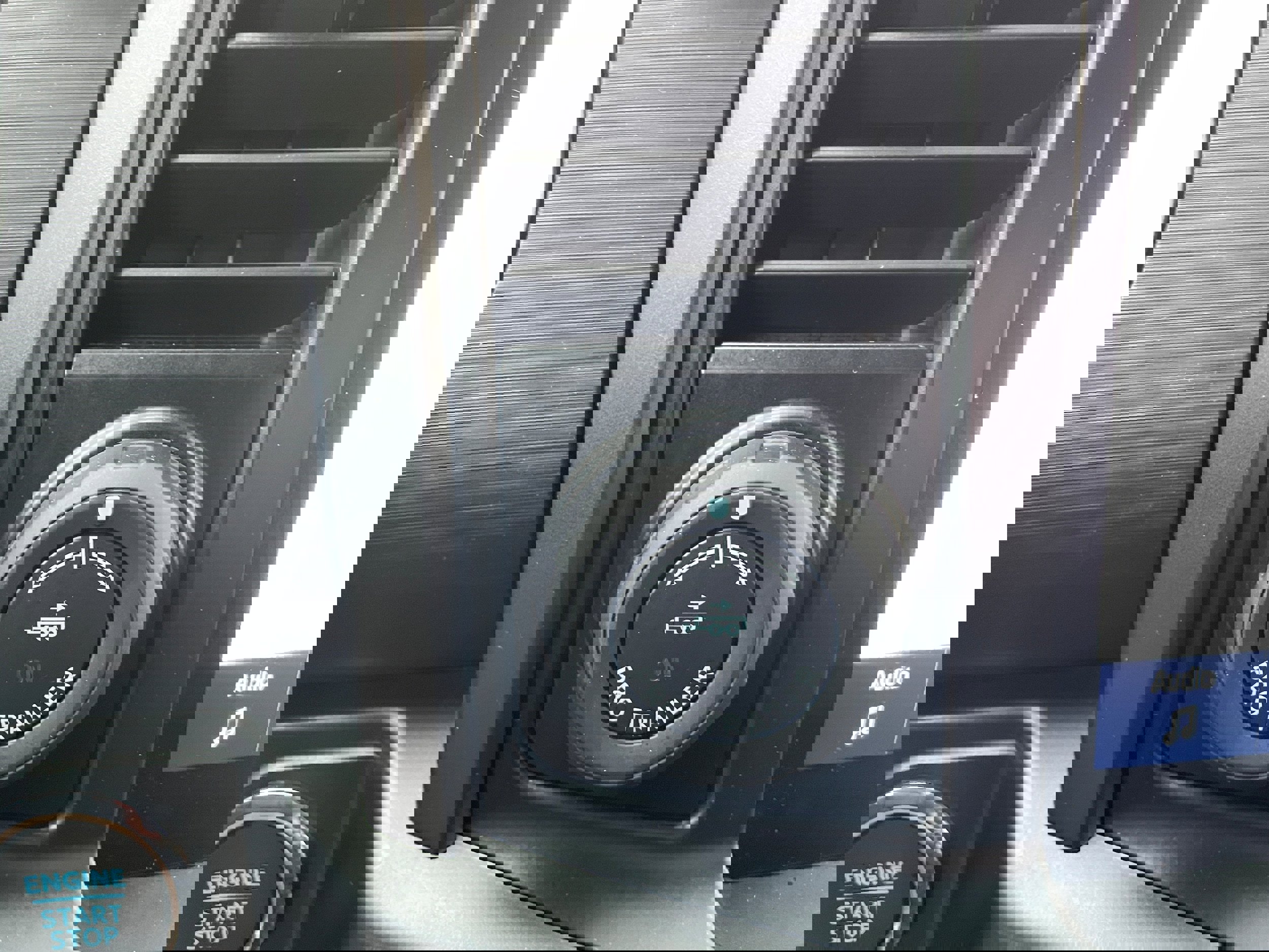 Used 2024 Ford F150 XLT w/ Equipment Group 302A MID image 25