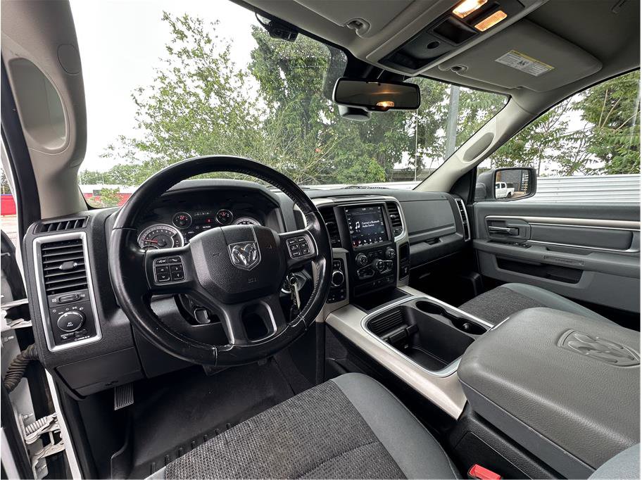 Used 2020 RAM 1500 Classic Warlock w/ Luxury Group AWD/4WD image 14