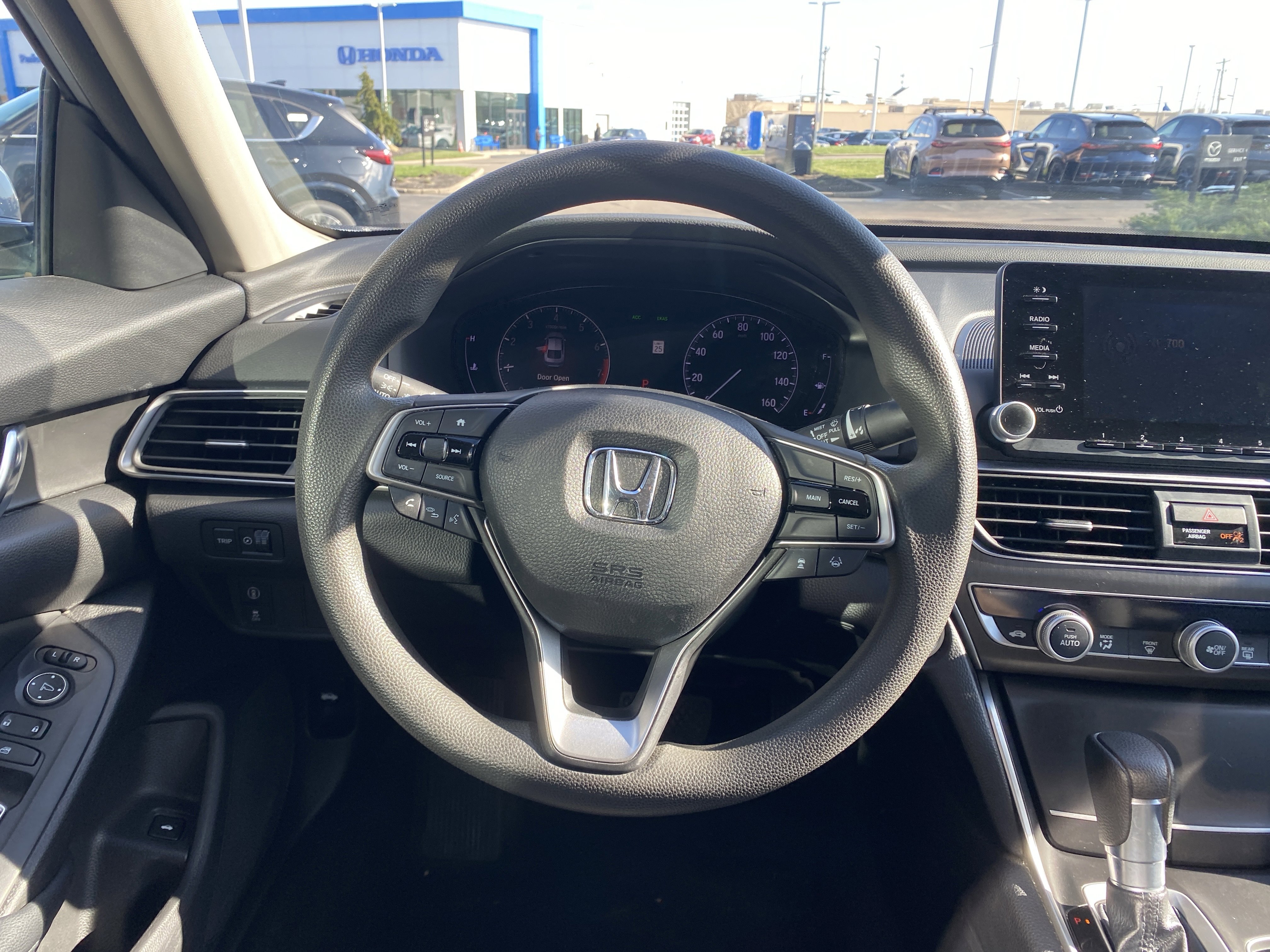 Used 2018 Honda Accord LX image 10
