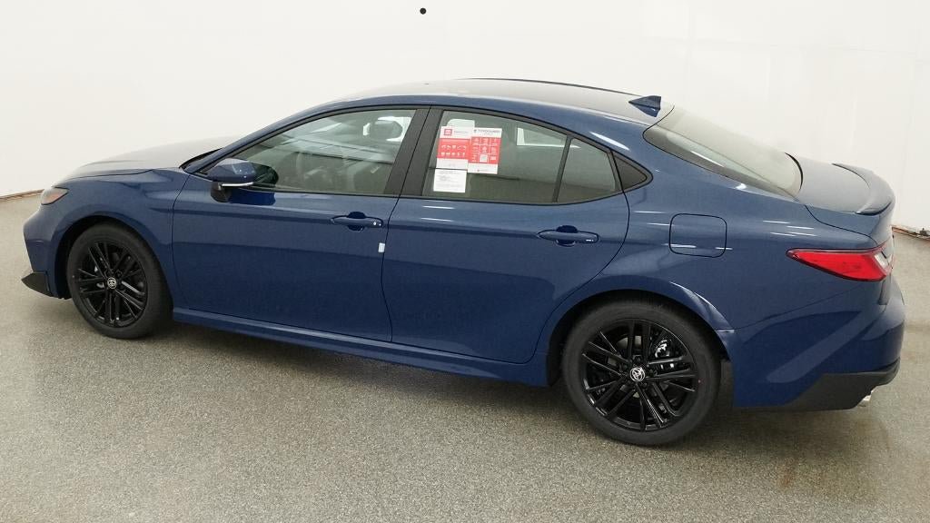 New 2026 Toyota Camry SE w/ Convenience Package FWD image 4