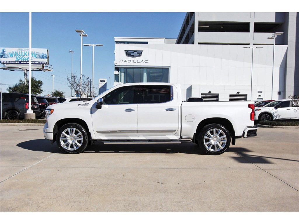 Used 2025 Chevrolet Silverado 1500 High Country w/ High Country Premium Package image 3
