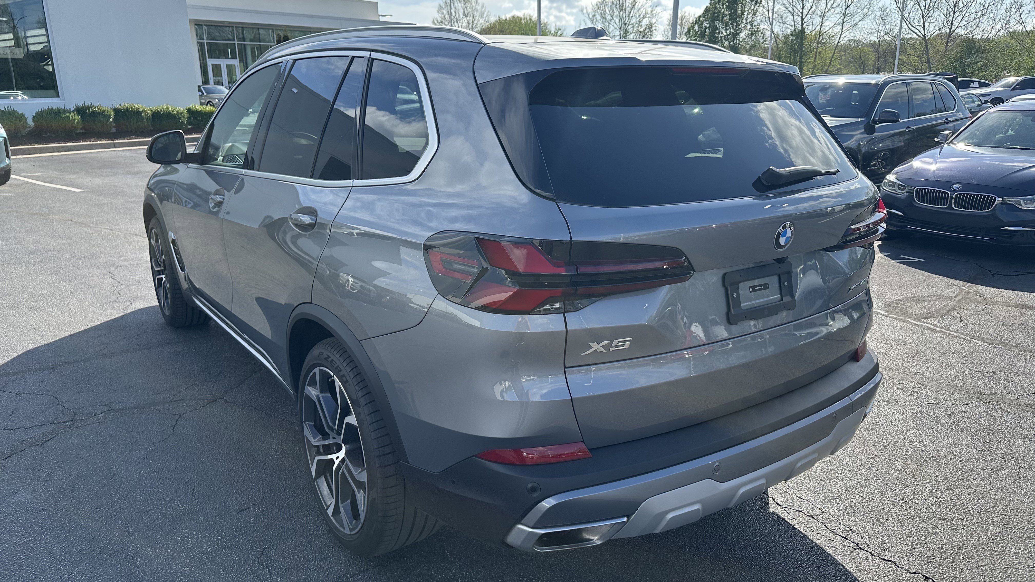 Certified 2026 BMW X5 xDrive40i AWD/4WD image 8