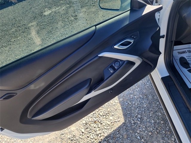 Used 2021 Chevrolet Camaro LT image 17