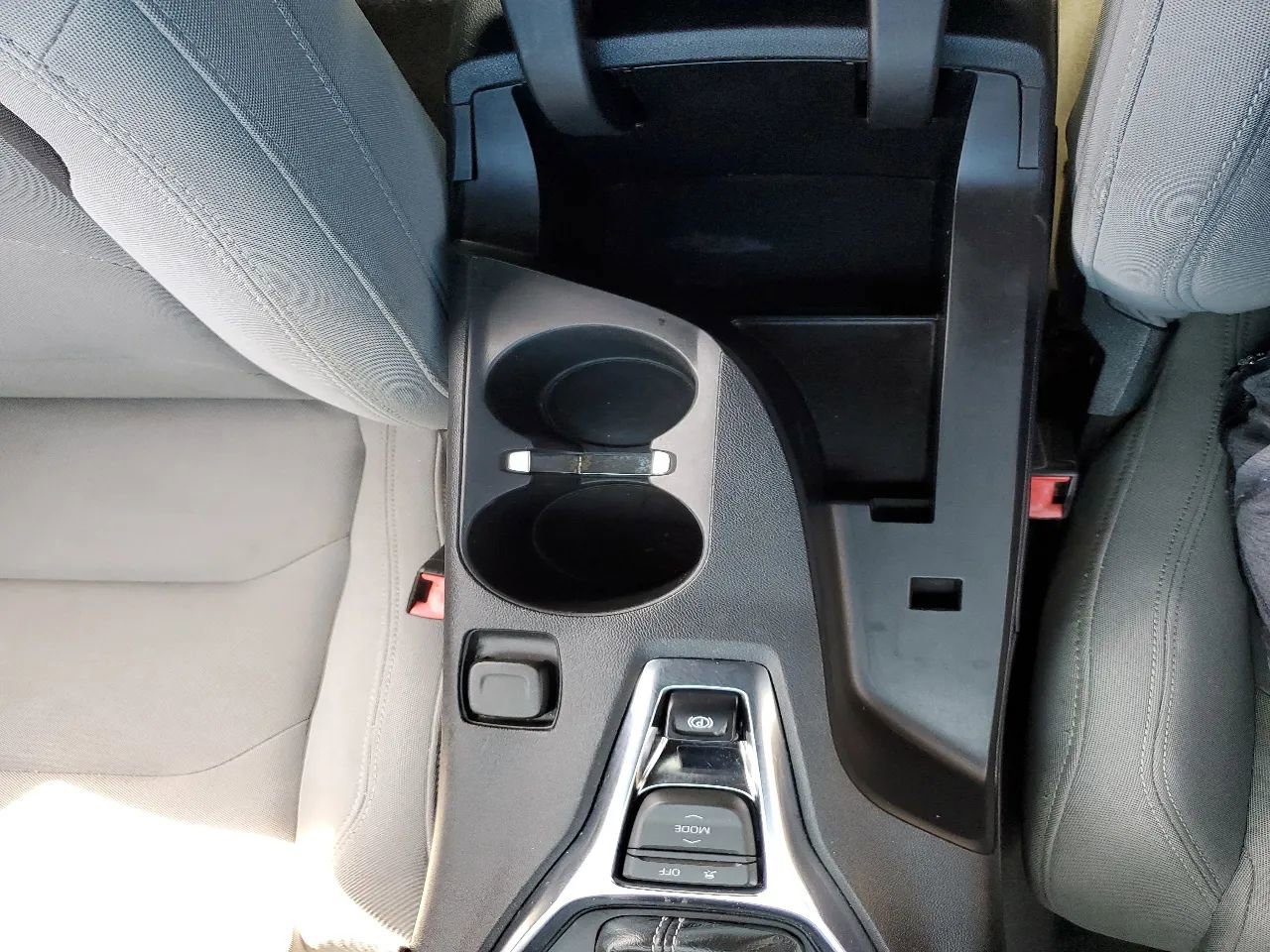 Used 2020 Chevrolet Camaro LT RWD image 24