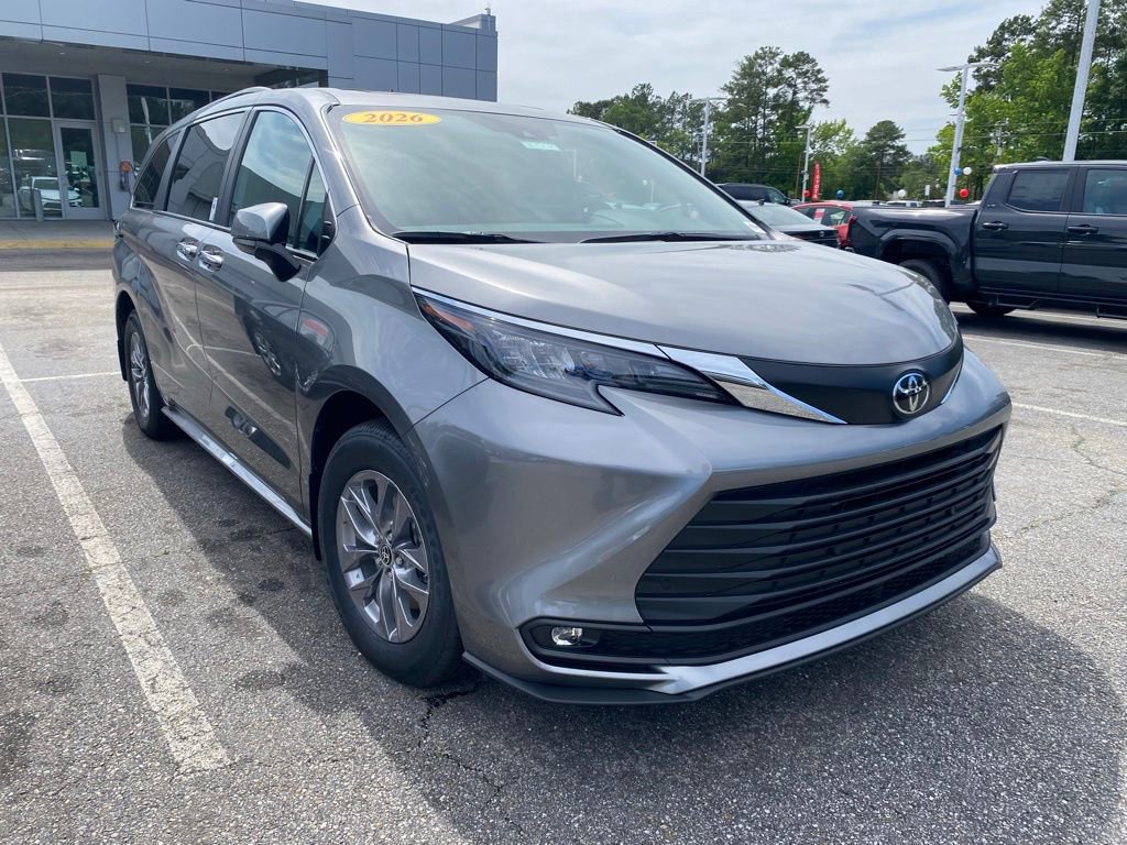New 2026 Toyota Sienna XLE FWD video 1
