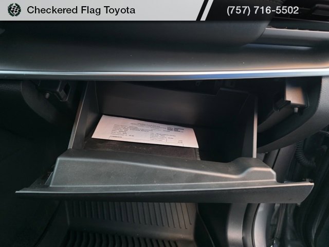 Used 2023 Nissan Rogue S image 42