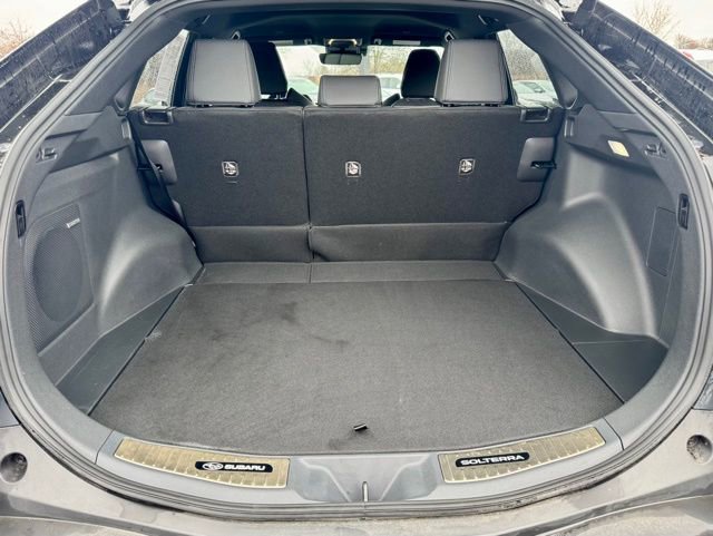 Used 2024 Subaru Solterra Limited image 11