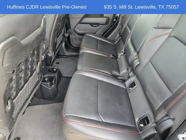 Certified 2023 Jeep Gladiator Rubicon w/ Cold Weather Group image 32