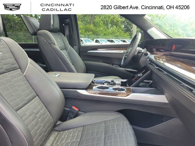 Certified 2025 Cadillac Escalade ESV Sport Platinum w/ LPO, Floor Liner Package
