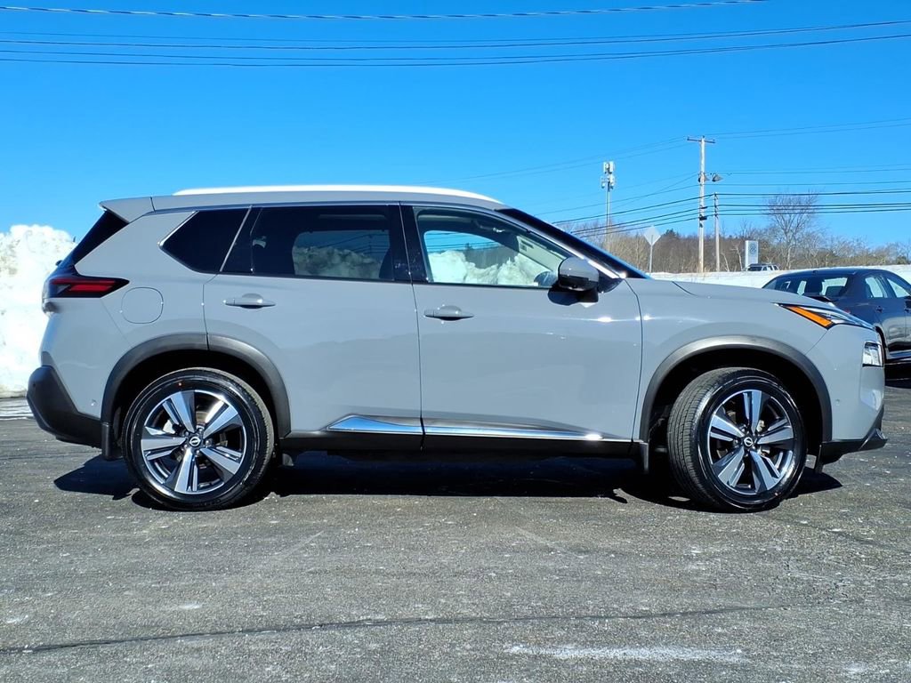 Certified 2023 Nissan Rogue SL w/ SL Premium Package image 2